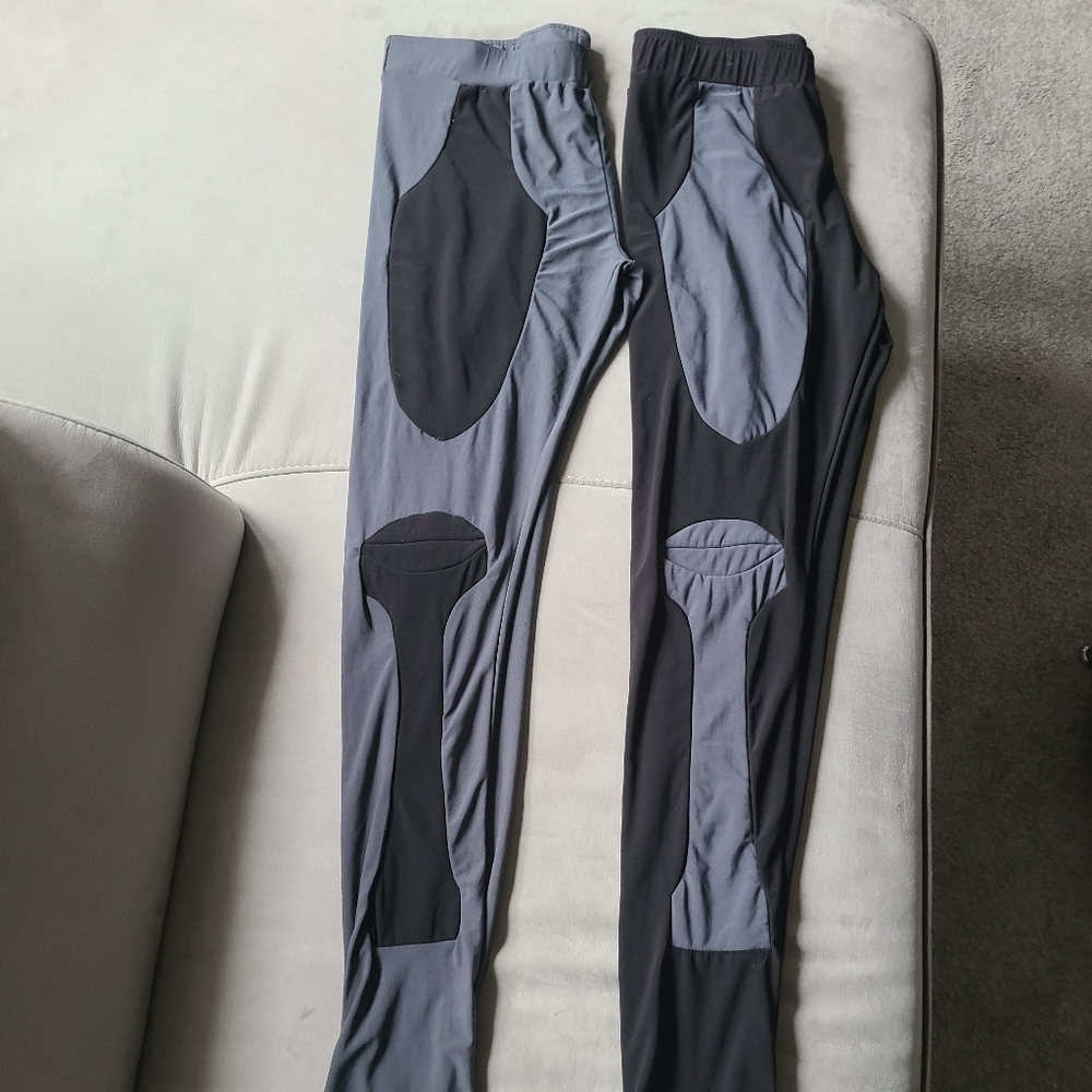 2 pair Unique Leggings w/ Thigh & Knee Detail